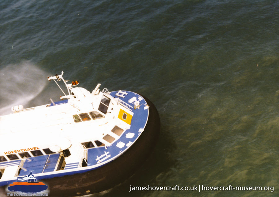 AP1-88 hovercraft promotional day by BHC -  (credit: The <a href='http://www.hovercraft-museum.org/' target='_blank'>Hovercraft Museum Trust</a>).